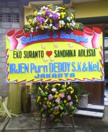 Toko Bunga Lempongsari Semarang